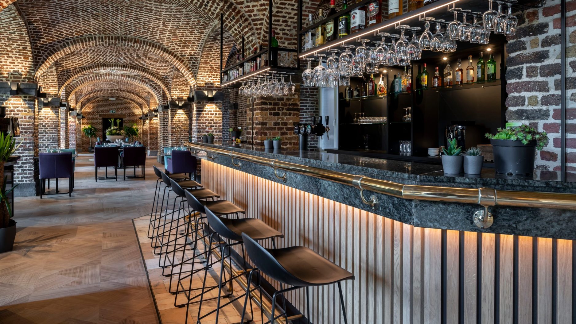 4eb8c9501cfd6c5c80fea4155dc5a8bb 2